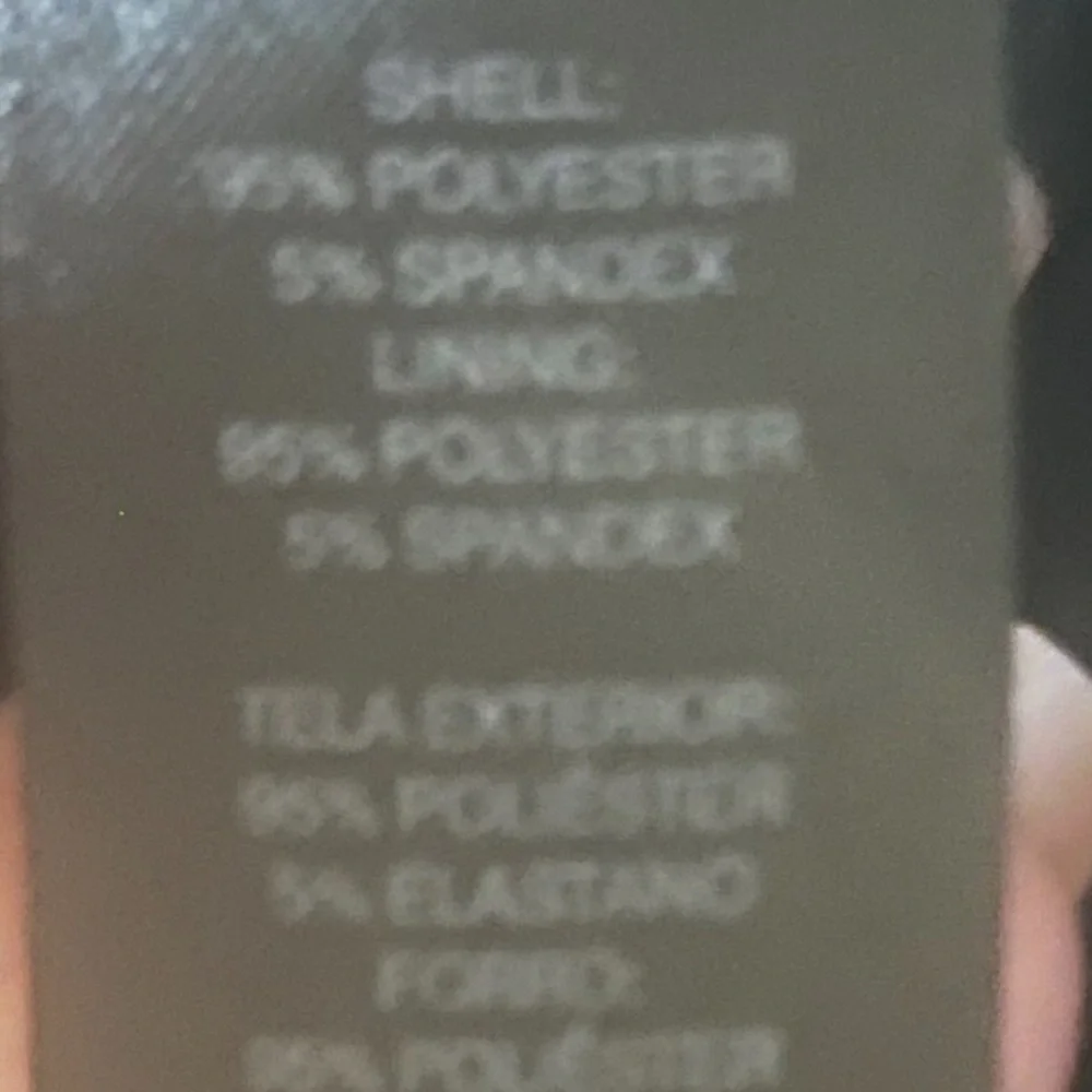 WHBM women’s top size XS.  Cute ! - Picture 5 of 6